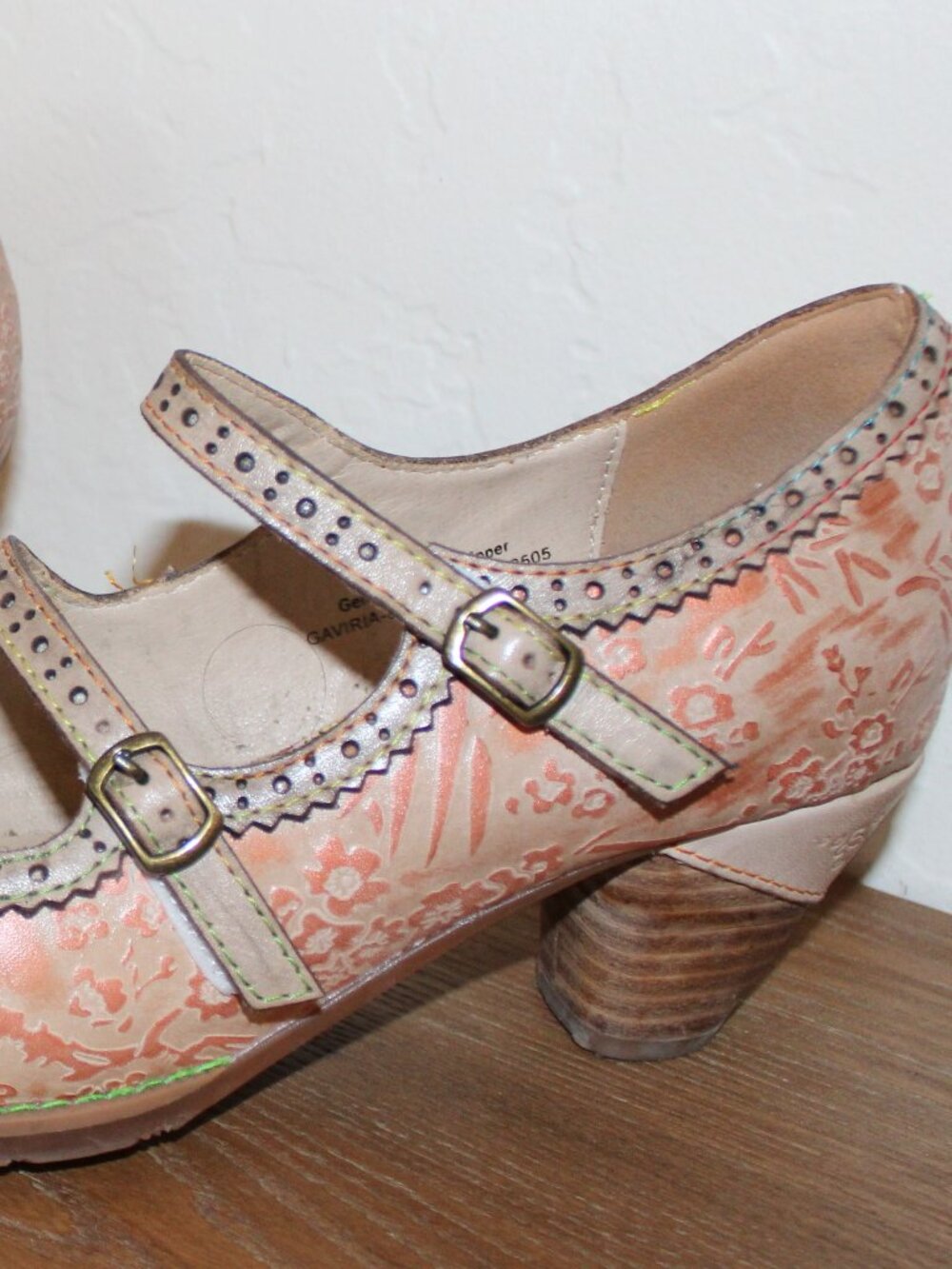 NIB L’Artiste by Spring Step Gaviria Beige Leather Mary Jane Heels Size 41 / US - Picture 4 of 6